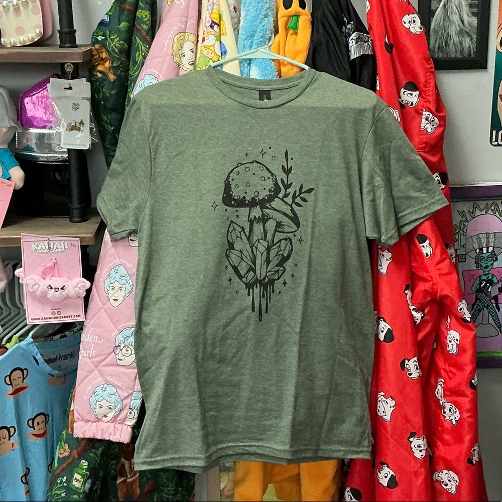 Green Graphic T-Shirt with Mushroom Design